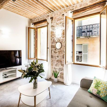 Charming Appartment Антиб Екстериор снимка
