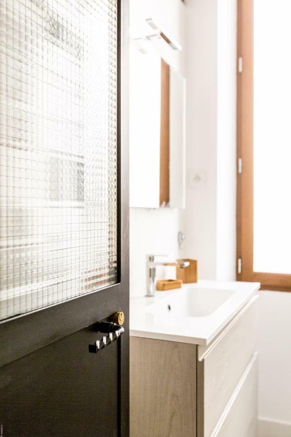 Charming Appartment Антиб Екстериор снимка
