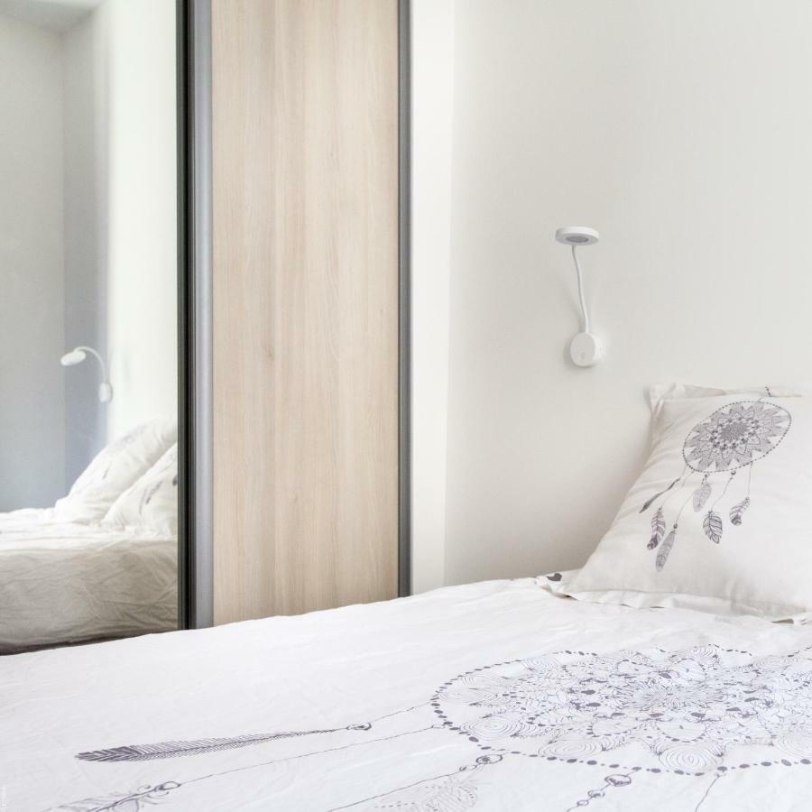 Charming Appartment Антиб Екстериор снимка